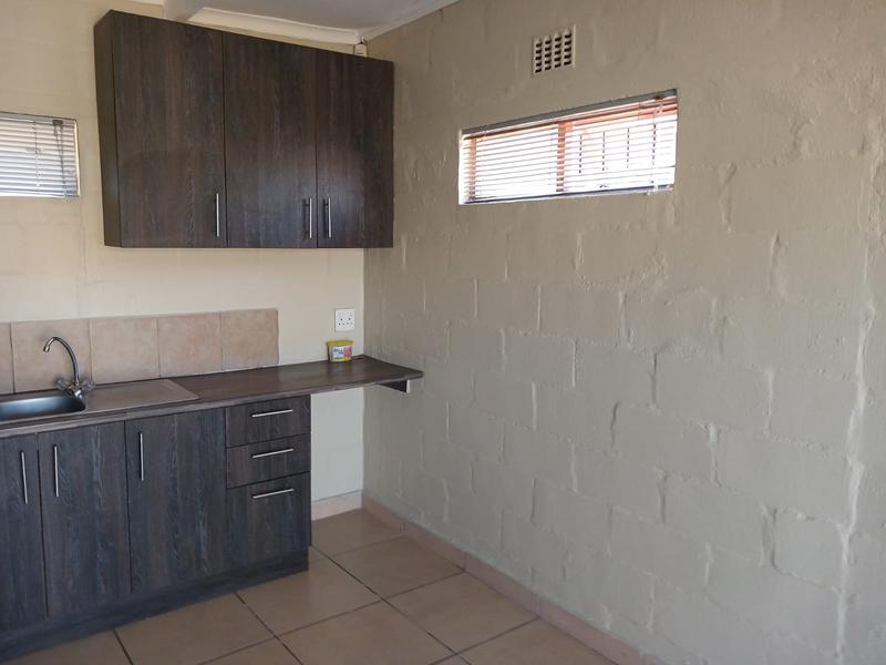 4 Bedroom Property for Sale in Bothasig Western Cape